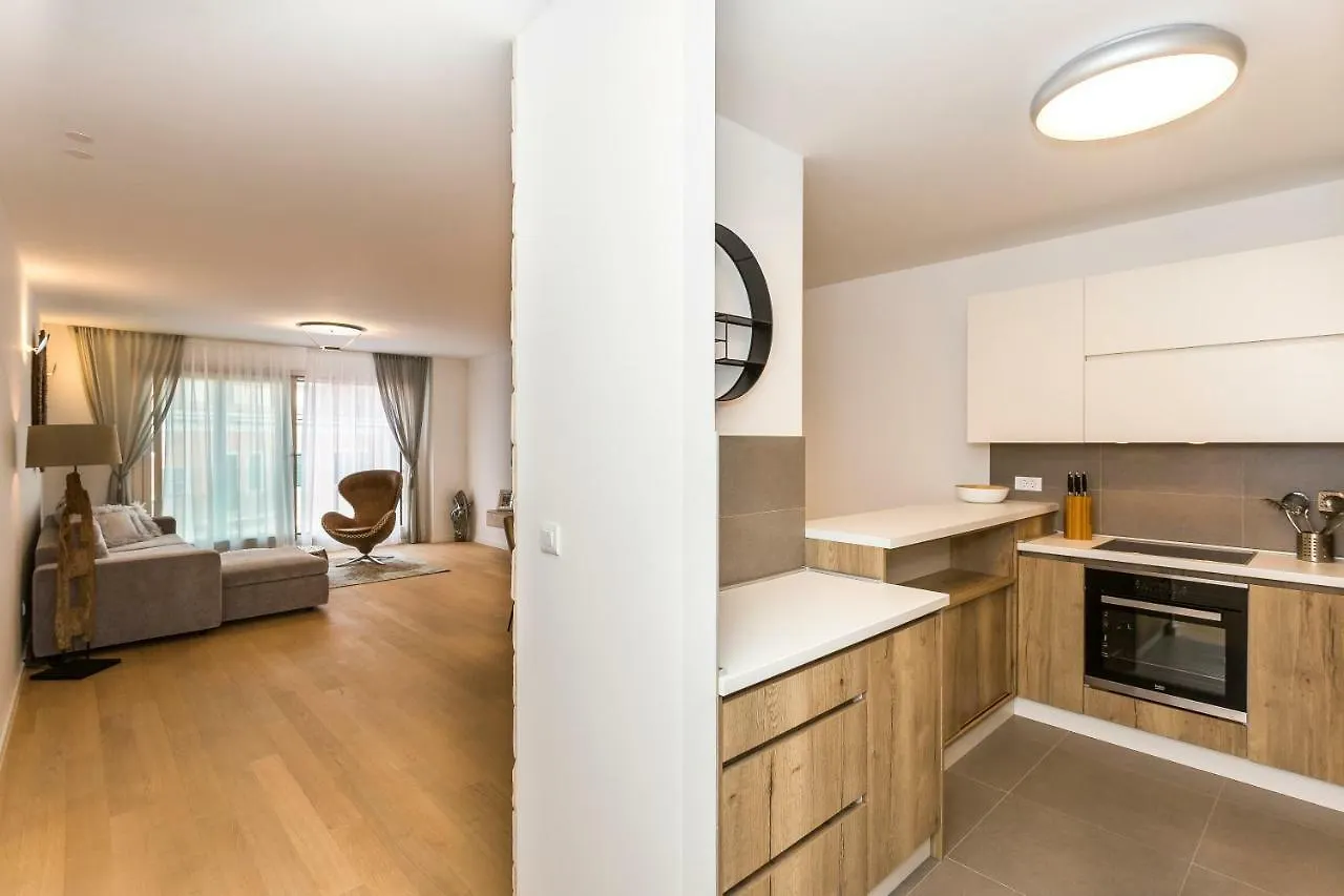 Apartment Perla Apartmani Split